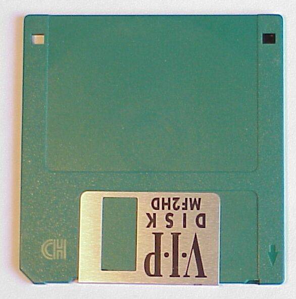 diskette 12