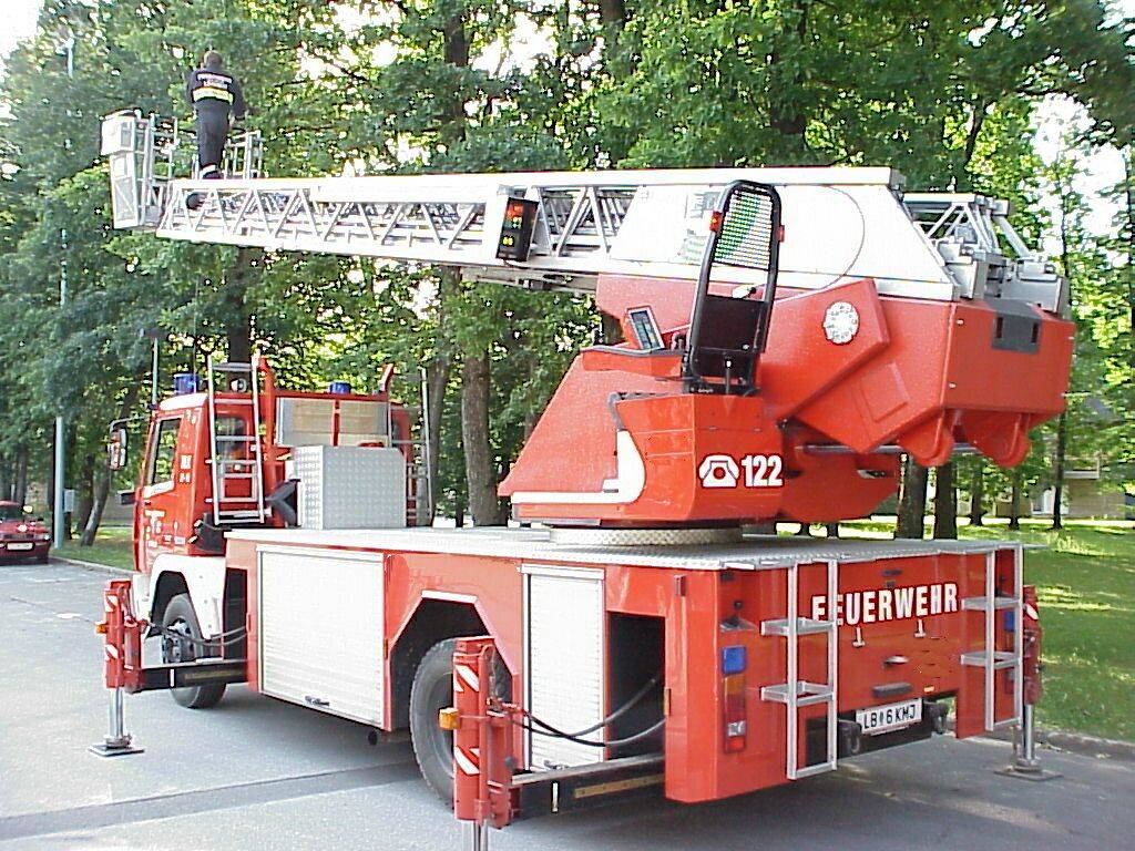 feuerwehrfahrzeug02